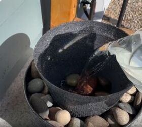 Make a water reservoir with your smaller flower pot