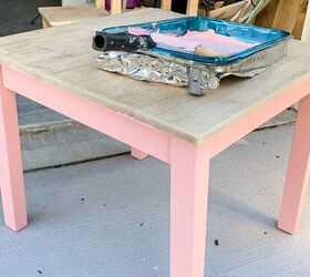 cmo dar a su mesa de juego de los nios un cambio de imagen, mesa de sala de juegos con tablero sin terminar y las piernas de color rosa