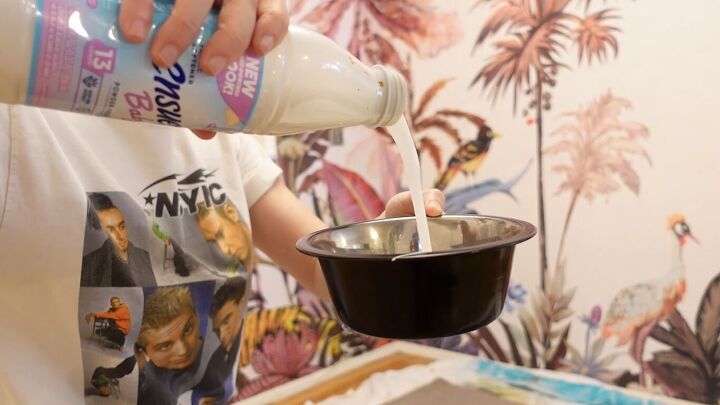 Mixing fabric softener and paint