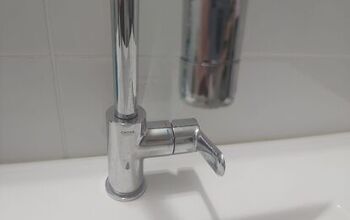 How to remove calcium buildup on faucet?
