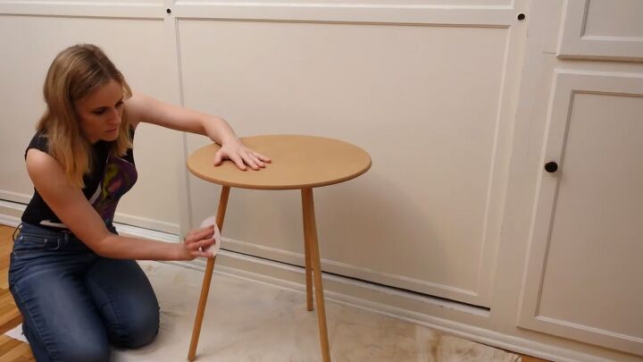 side table makeover, Sanding the table legs