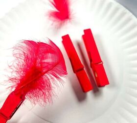 lindo y colorido pjaro rojo artesana con plumas, A adir plumas a la artesan a de aves