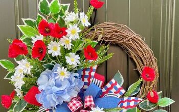 How to Make a Patriotic Wreath