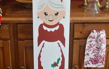 Mrs. Claus Christmas Sign