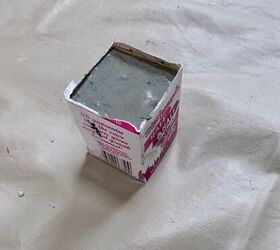 haga un tope de puerta de cemento con una incrustacin de cuero, cemento dentro de contenedor door stopper