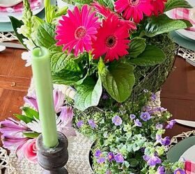 centro de mesa fcil con flores anuales, Centro de mesa para el D a de la Madre con Gerberas rosa brillante y flores moradas