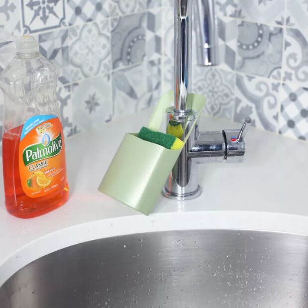 6 Ways to reuse old shampoo bottles