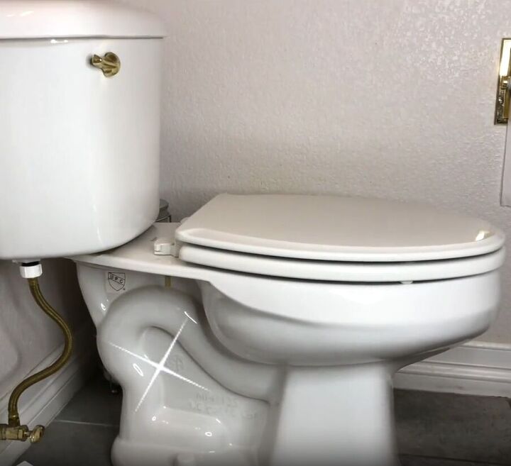 toilet cleaning hacks, Toilet Cleaning Hacks