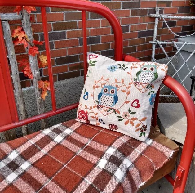 DIY owl pillow cover
