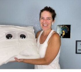 DIY mummy pillow for Halloween