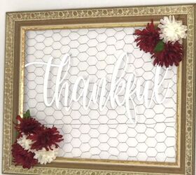 Faux Chicken Wire Frame for Fall - Creative Ramblings