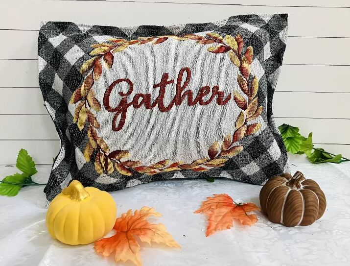 Rustic Fall Pillows 10 Rustic DIY Fall Decor Ideas to Try This Autumn Season | Hometalk