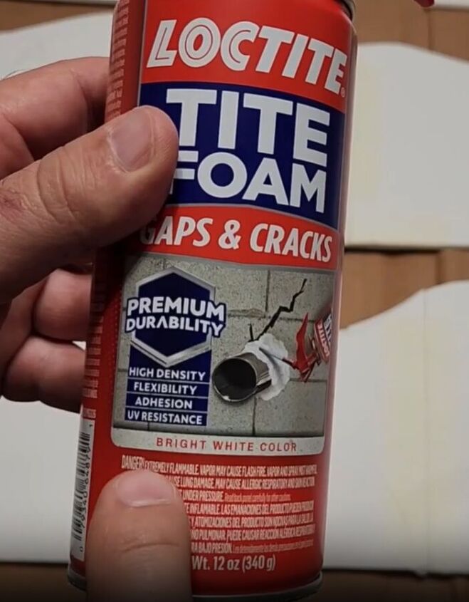 Bright white expanding foam