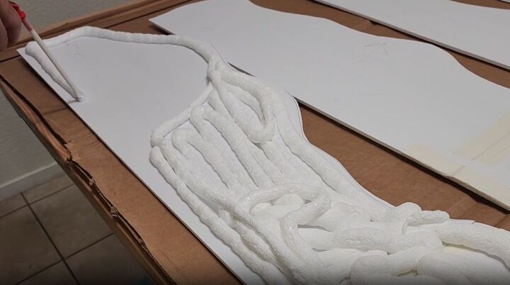 Faux frosting for gingerbread door decor