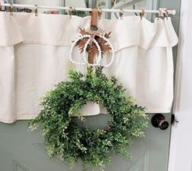 diy otoo wreath hanger