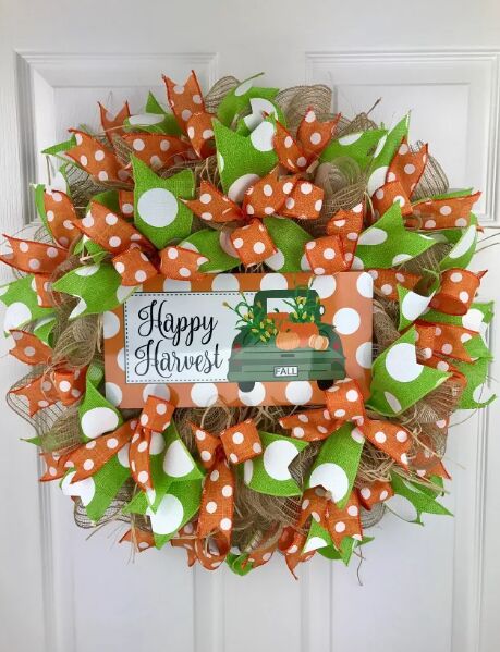 Happy harvest wreath