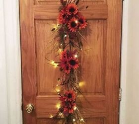 Light-up sunflower door hanger for fall