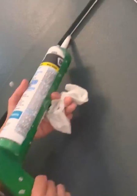 Applying caulk