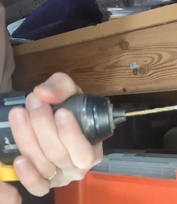 Positioning the drill bit