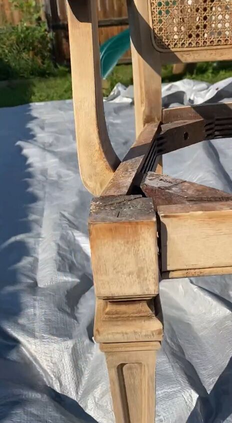 stripping furniture with easy off oven cleaner, Letting the stain dry