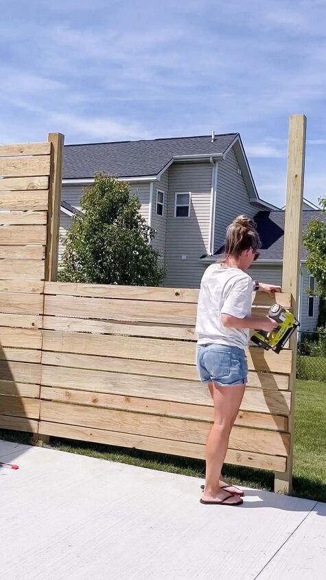 diy privacy screens outdoor, Adding horizontal planks