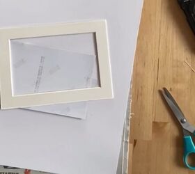 custom picture frame inserts, Inserting the picture