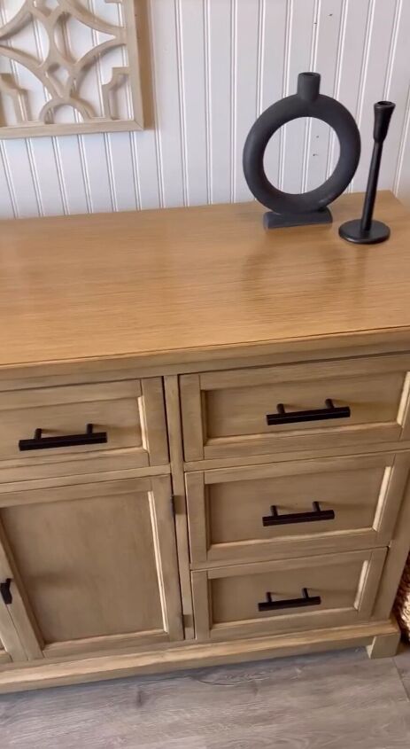 faux wood grain painting, Faux wood grain painting on a dresser