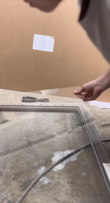 furniture flip, Removing the glass from the frame