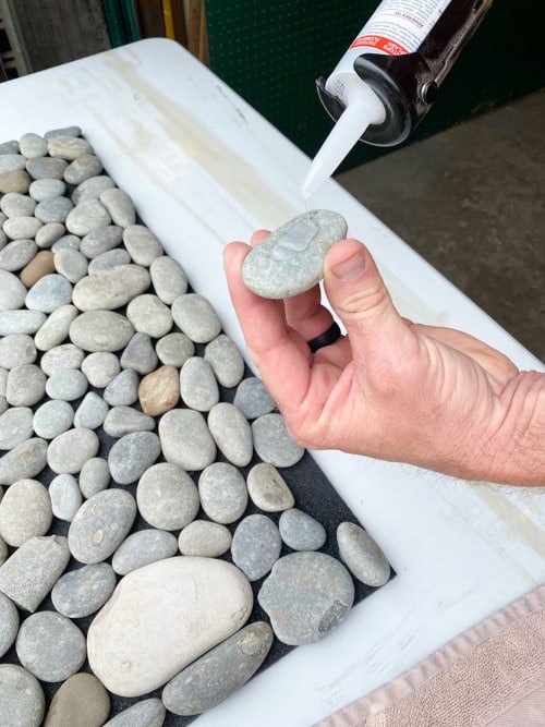 How to create a spa-like feel in your home with this DIY rock mat ...