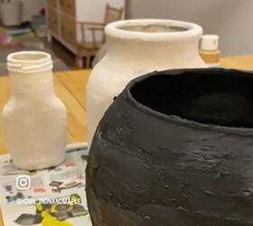 acrylic paint and baking soda vase, Letting the acrylic paint and baking soda dry