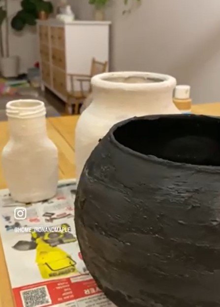 acrylic paint and baking soda vase, Letting the acrylic paint and baking soda dry