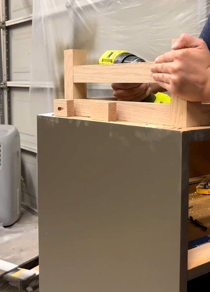 Adding legs to the chest of drawers