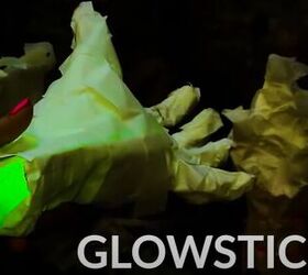 creepy mummy hands, Glowstick in mummy hand