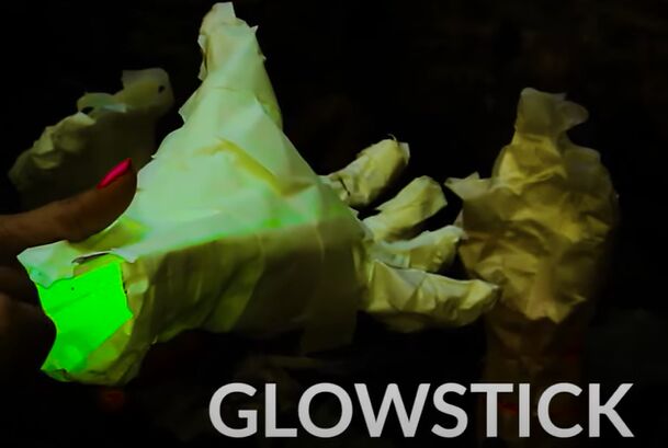 creepy mummy hands, Glowstick in mummy hand