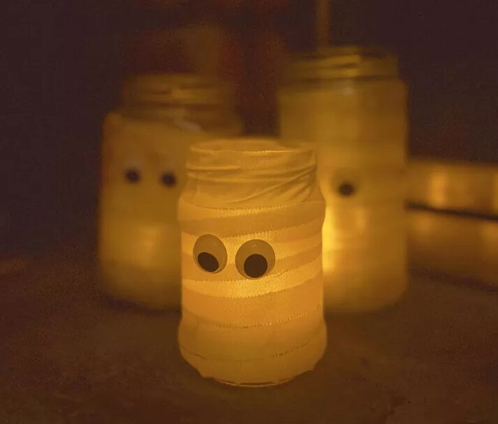 Mummy candles