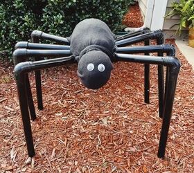 Giant PVC pipe spider