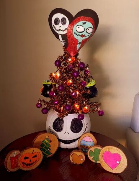 Jack and Sally Halloween tree