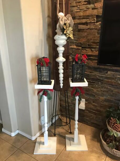 diy christmas lantern ideas, Christmas lantern stands