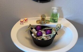 Halloween Bathroom Ideas | How to Craft Fun and Spooky Decor