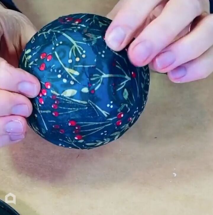 DIY decoupage ornament