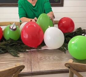 Arranging the balloon Christmas ornaments