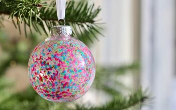 10 Creative Christmas Ornaments Made From Recycled Materials