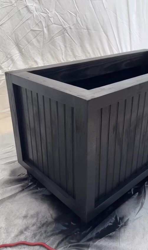 diy toy box, Painting the DIY toy box black