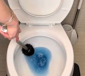 Cleaning the toilet bowl