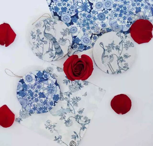 DIY Chinoiserie-style decoupage ornaments