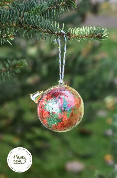 DIY glitter ornament