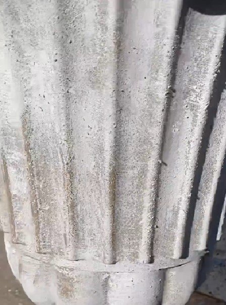 faux concrete planter, How to age a concrete planter