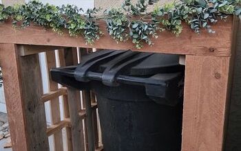 How To Build an Affordable DIY Trash Can Enclosure Using Pallets