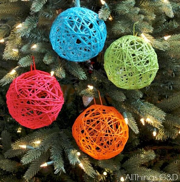 DIY yarn ball ornaments