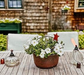 cmo transformar una lmpara de aceite en un florero nico, Jardineras r sticas de verano en blanco y verde que te encantar n